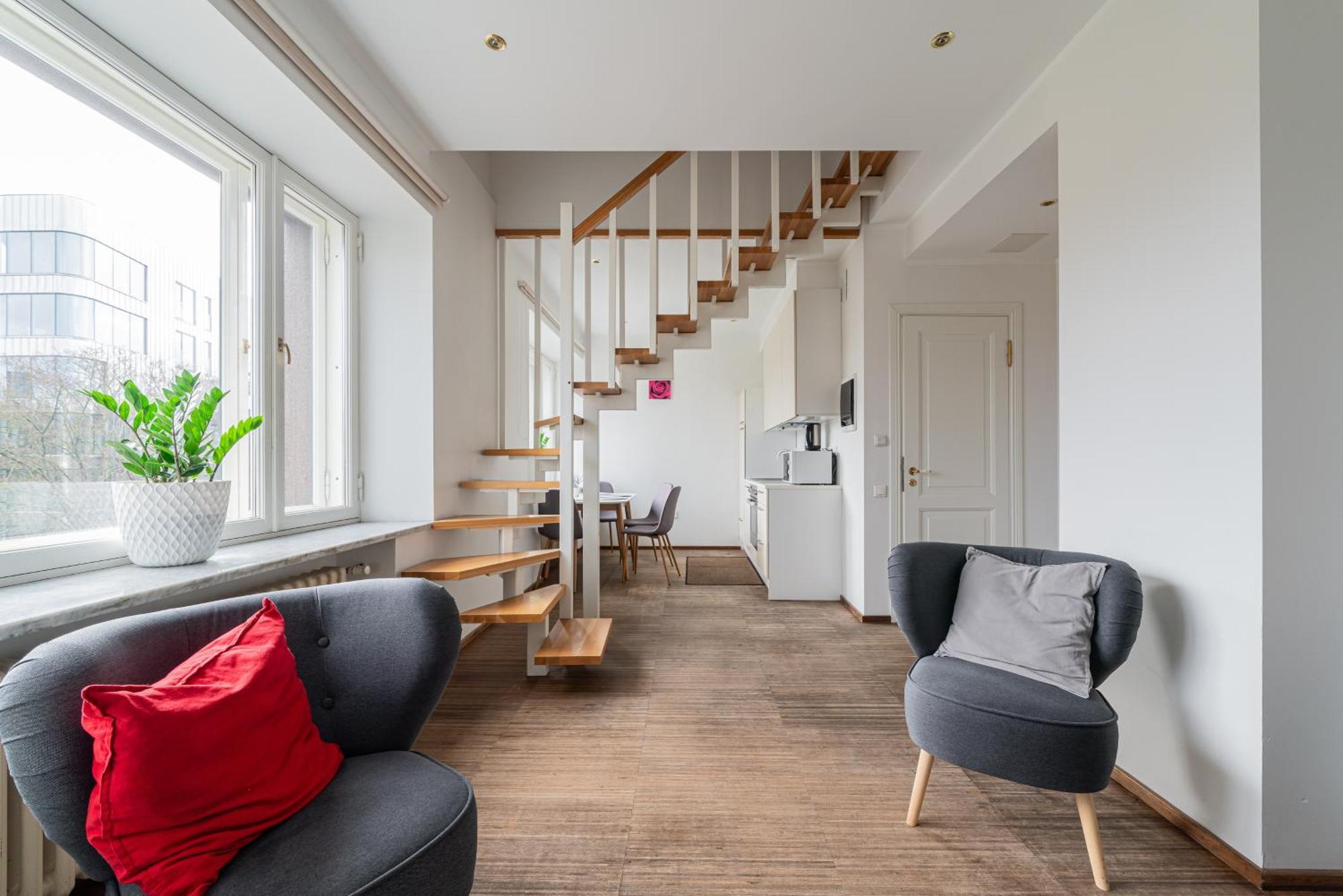 Yoga Aparthotel 4*