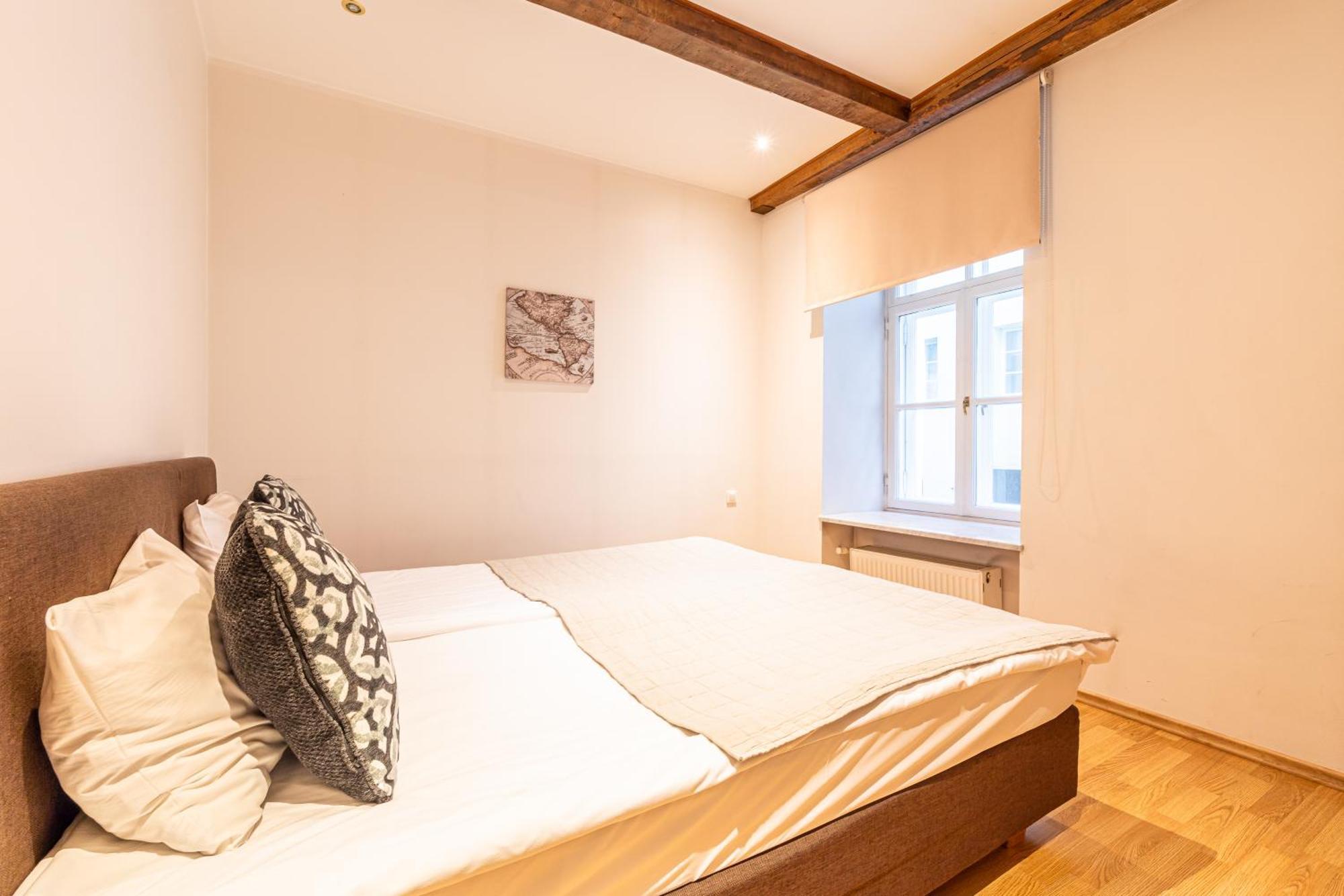 Yoga Aparthotel Reval