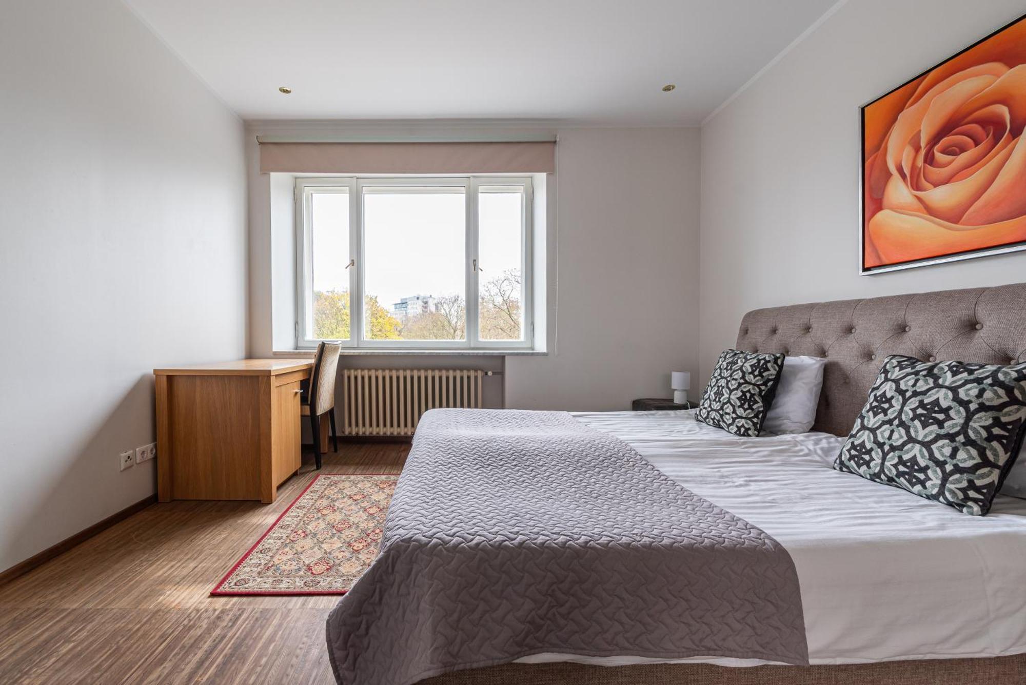 Yoga Aparthotel